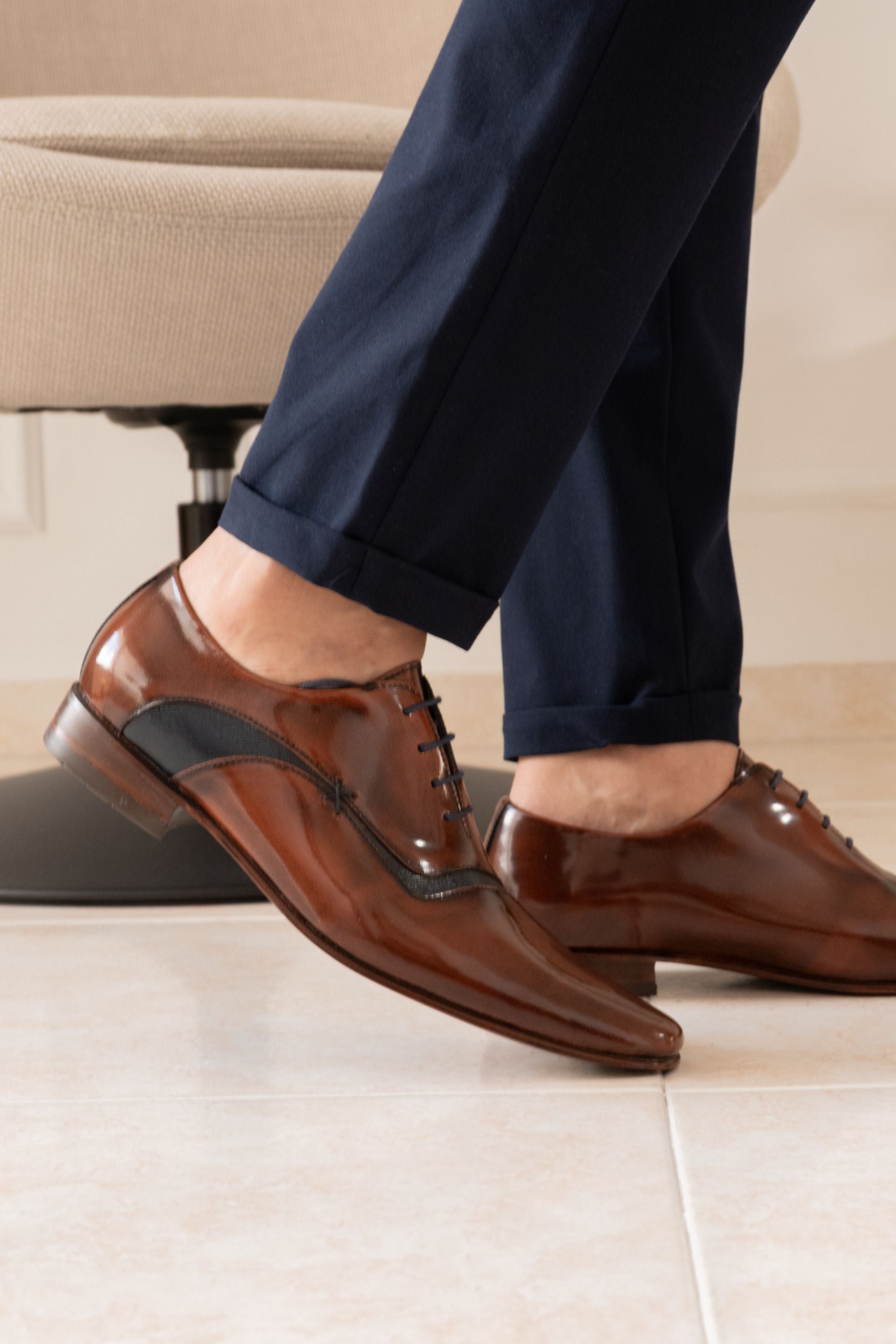 MEN’S ELEGANT SHOE IN BROWN LEATHER | REF: NAPOLES 6072