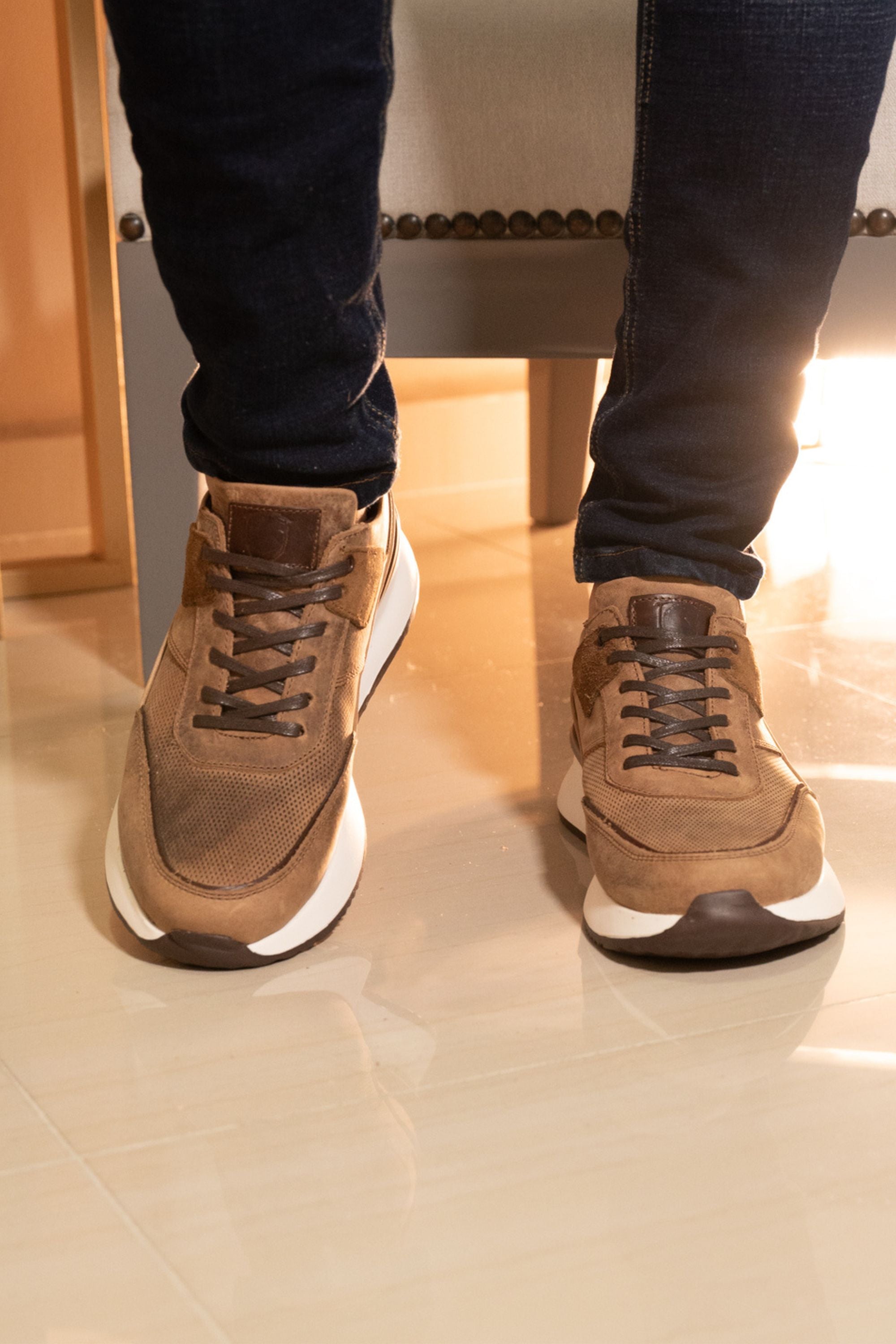 TENIS EN CUERO CREMA PARA HOMBRE REF: PISA CR 8