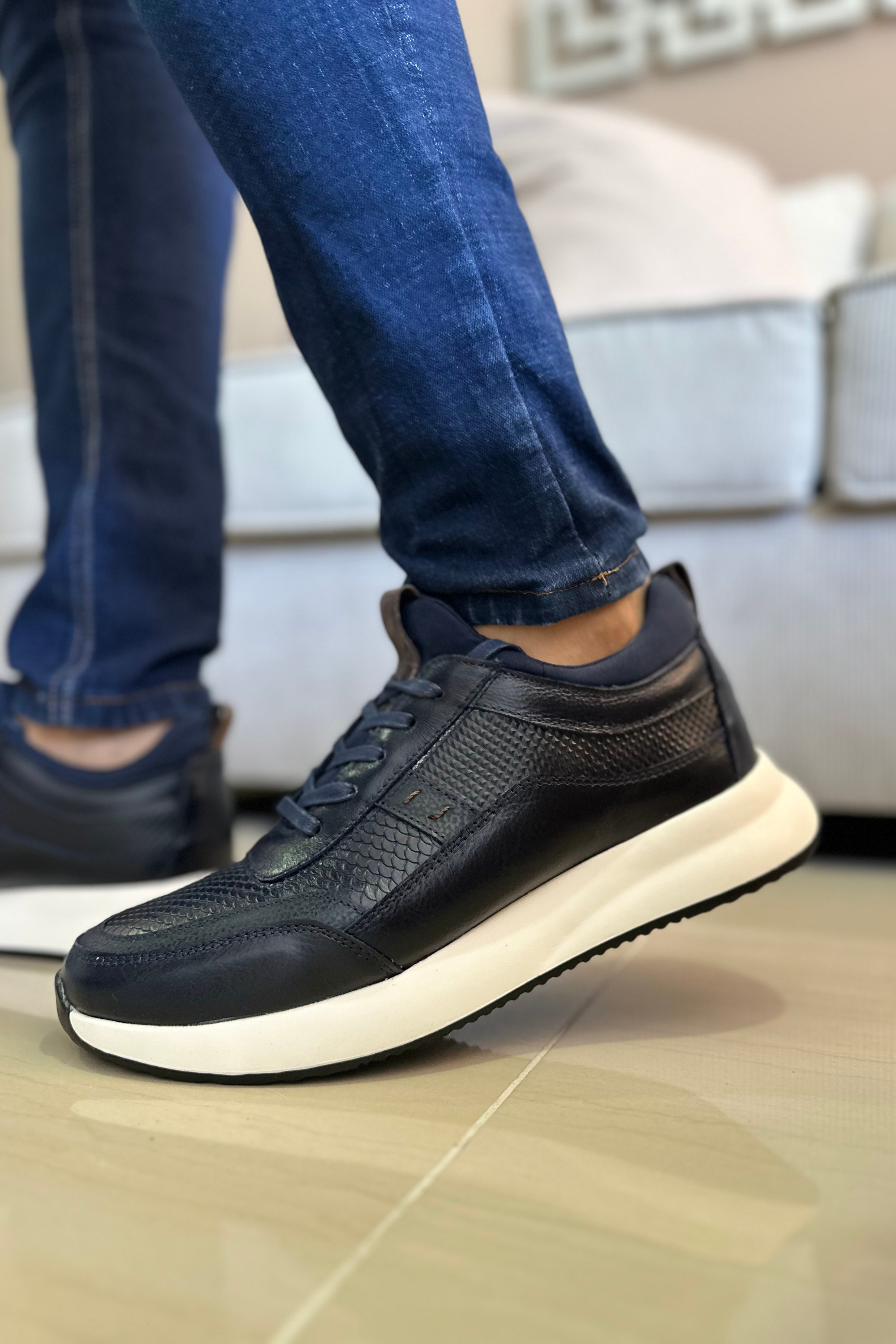 TENIS PARA HOMBRE EN CUERO COLOR AZUL REF: 3217  BERGAMO