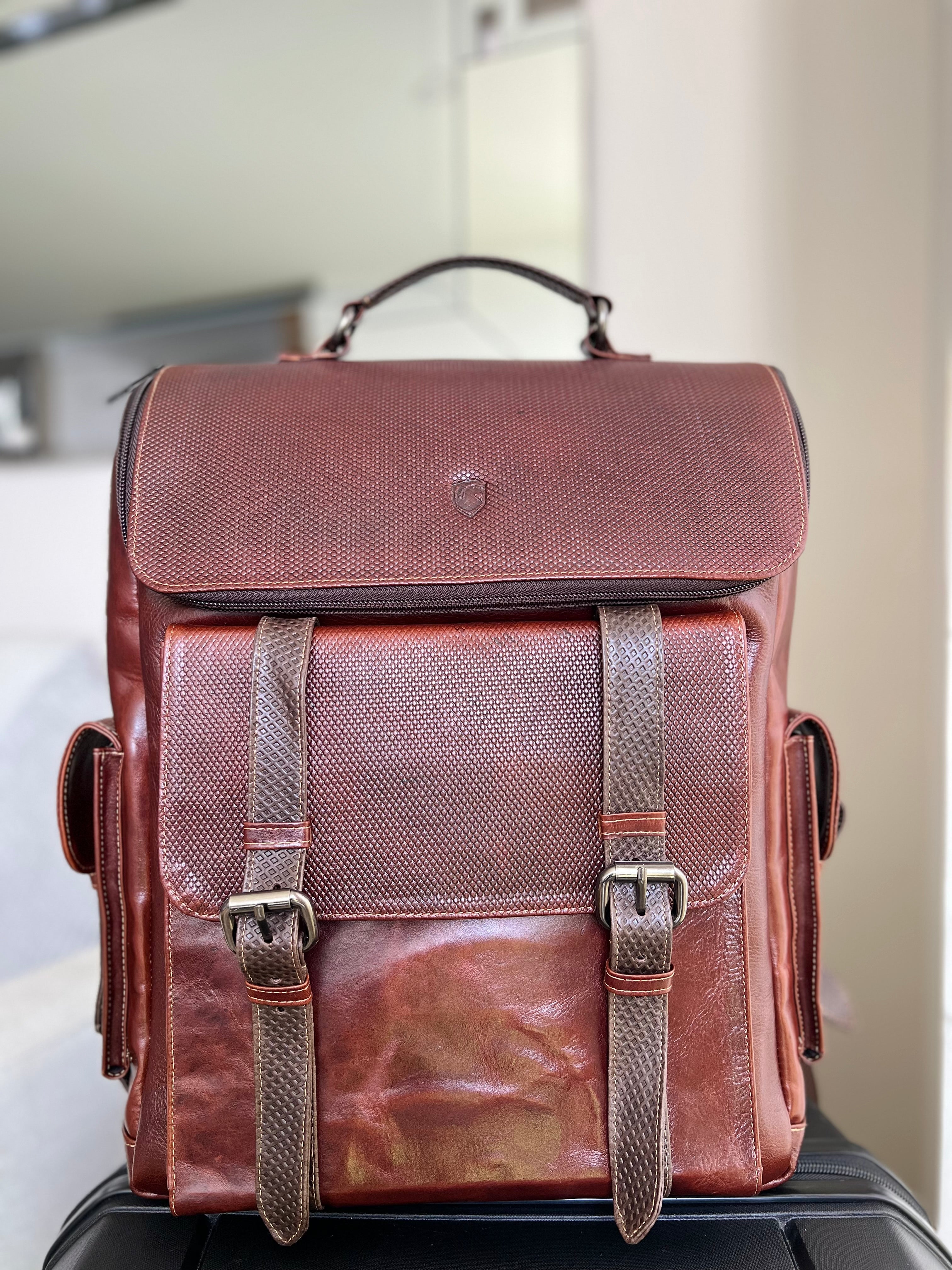 ADRIAN MULTIFUNCTIONAL BACKPACK IN COGNAC LEATHER FOR MEN | LUXERO