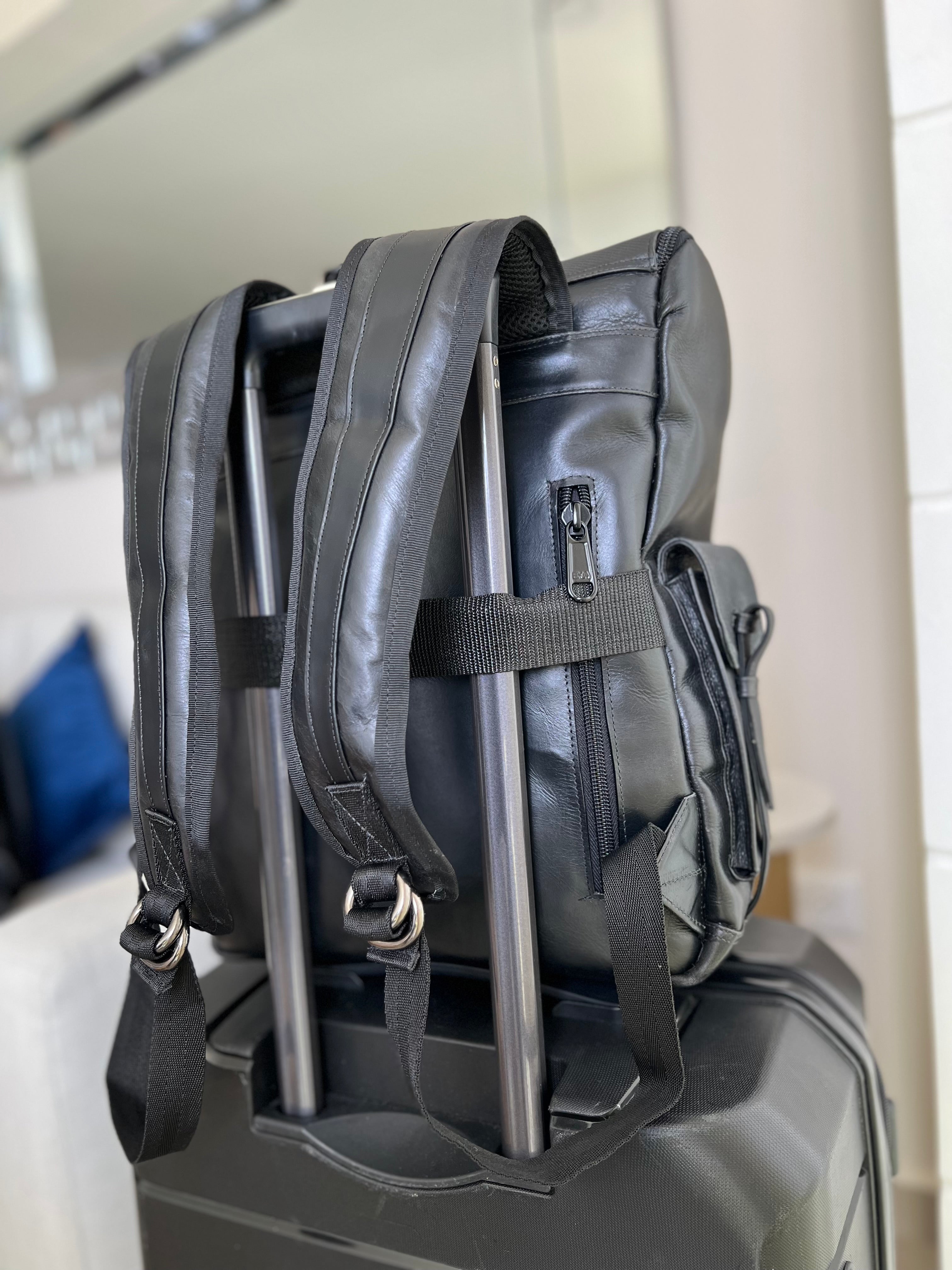 ADRIAN MULTIFUNCTIONAL BACKPACK IN BLACK LEATHER FOR MEN | LUXERO
