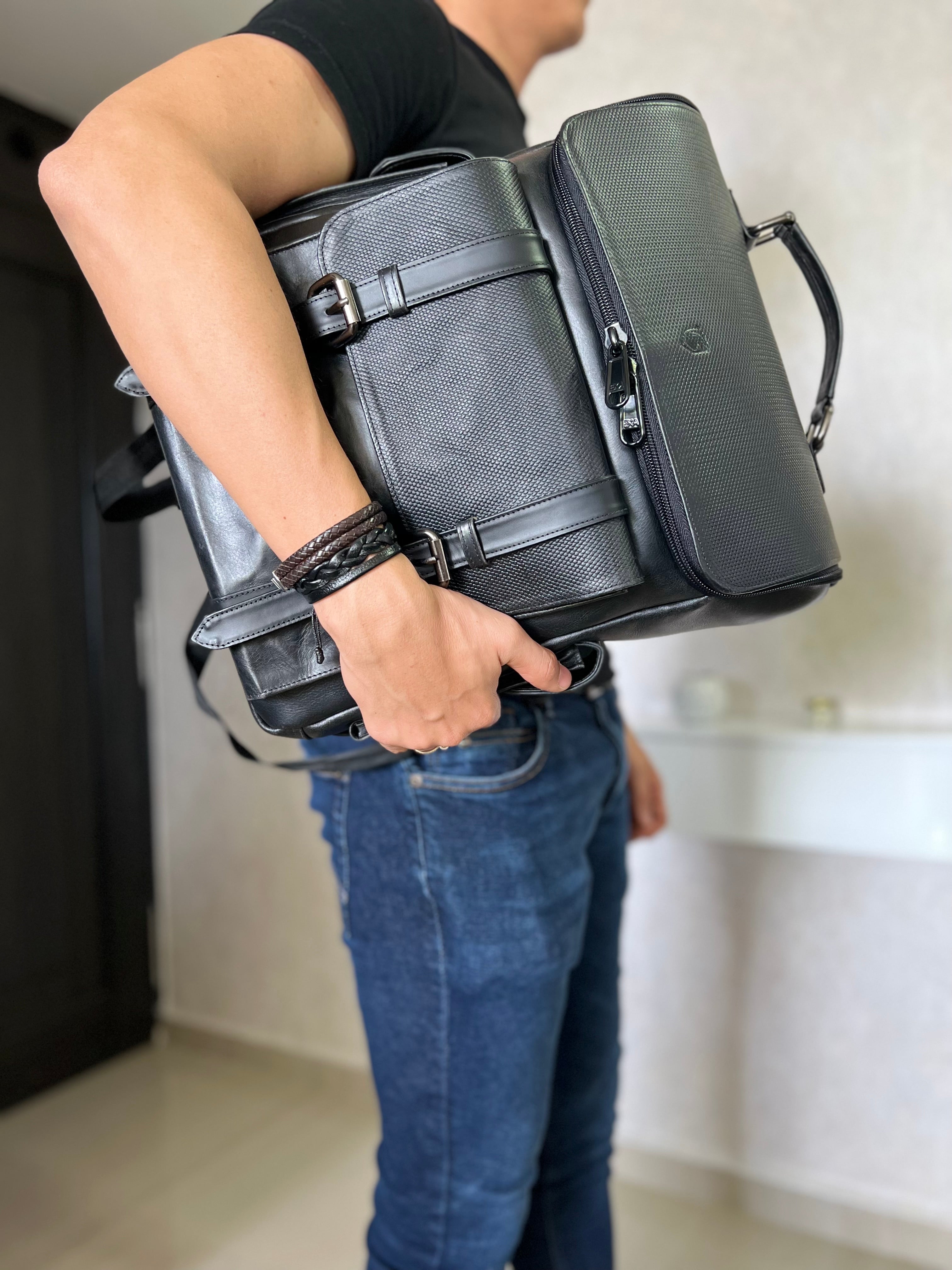 ADRIAN MULTIFUNCTIONAL BACKPACK IN BLACK LEATHER FOR MEN | LUXERO