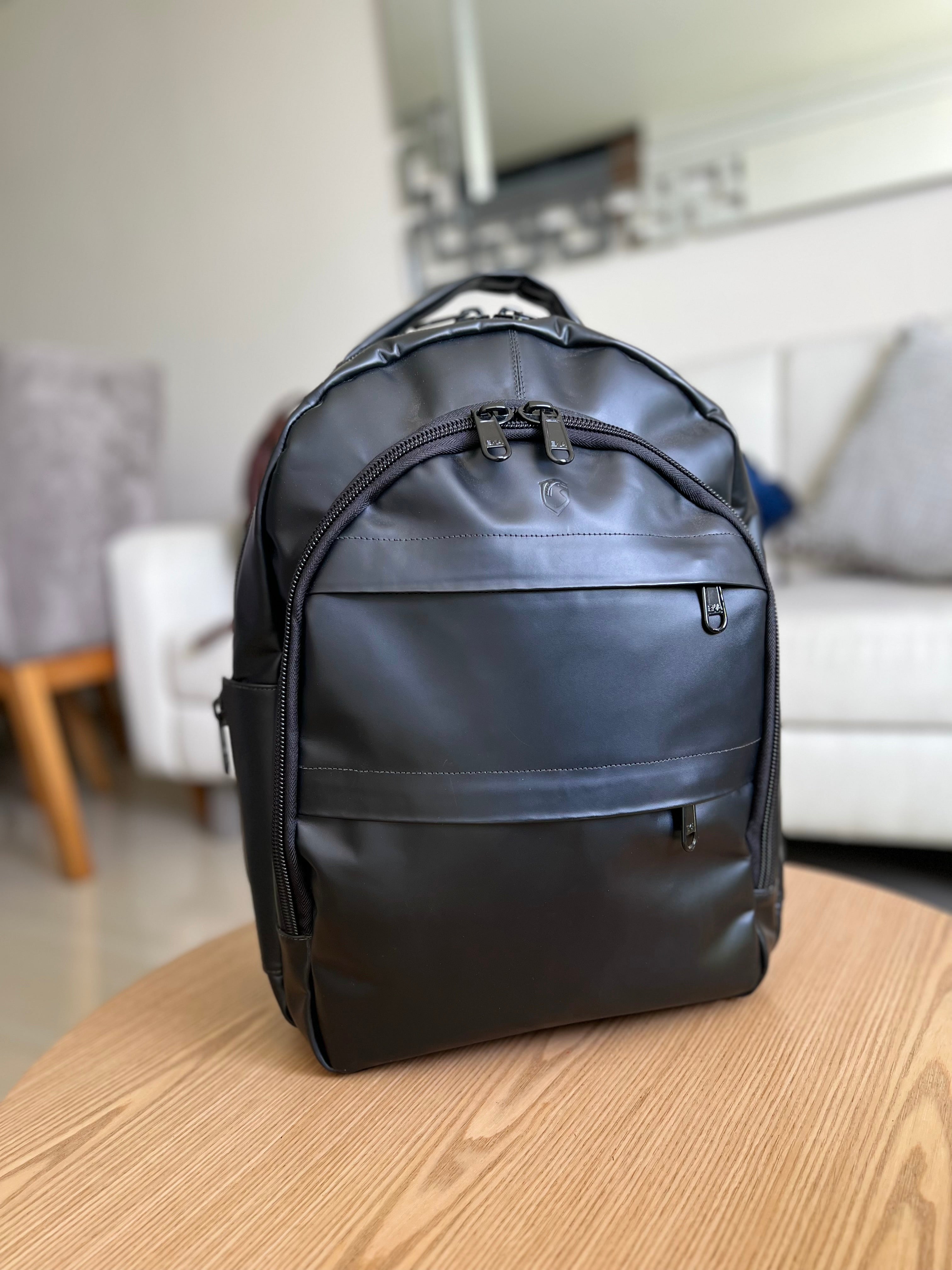 MIGUEL MULTIFUNCTIONAL BACKPACK IN BLACK LEATHER FOR MEN | LUXERO