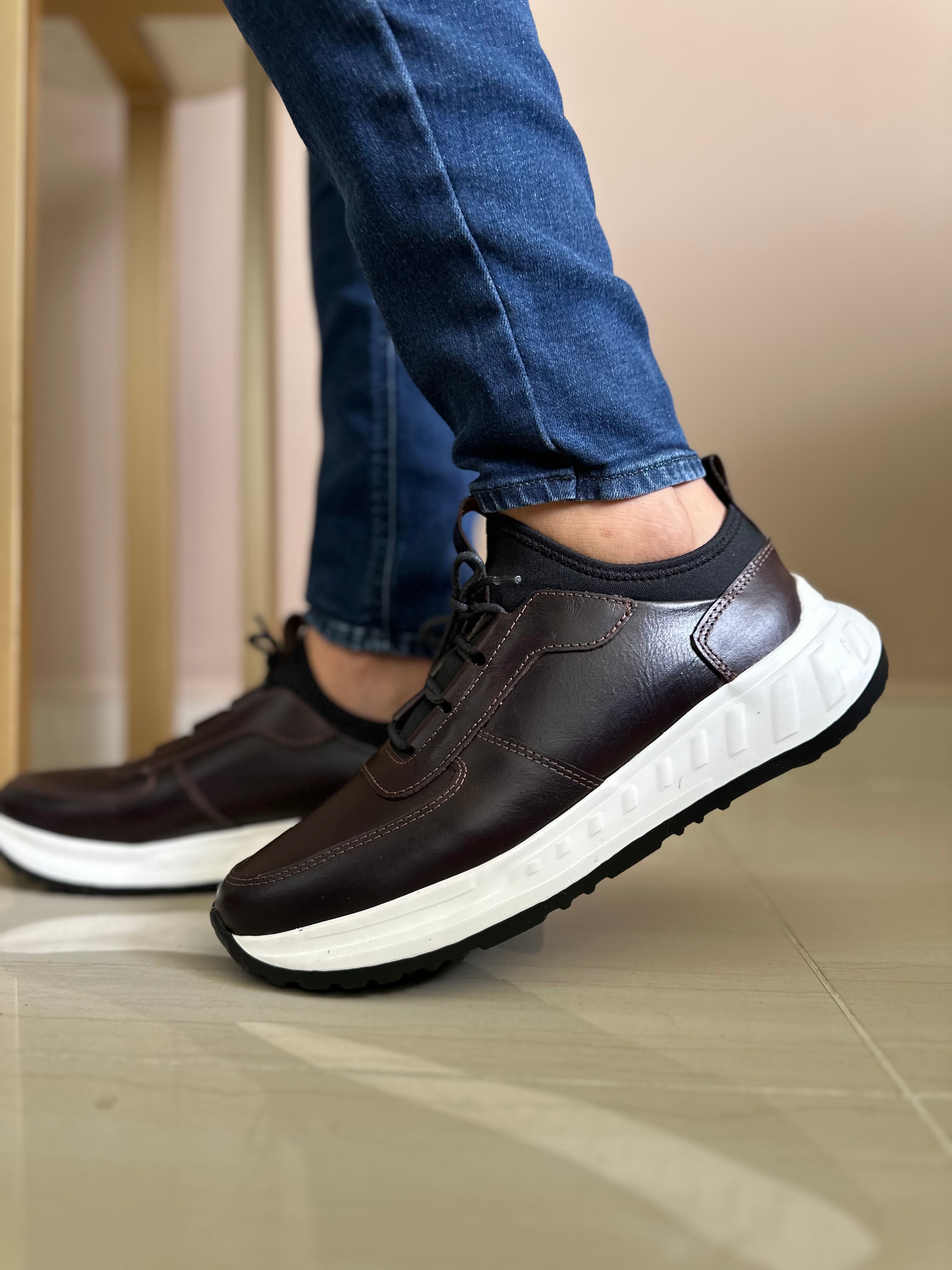 TENIS PARA HOMBRE EN CUERO MARRON | REF: DAVID 355