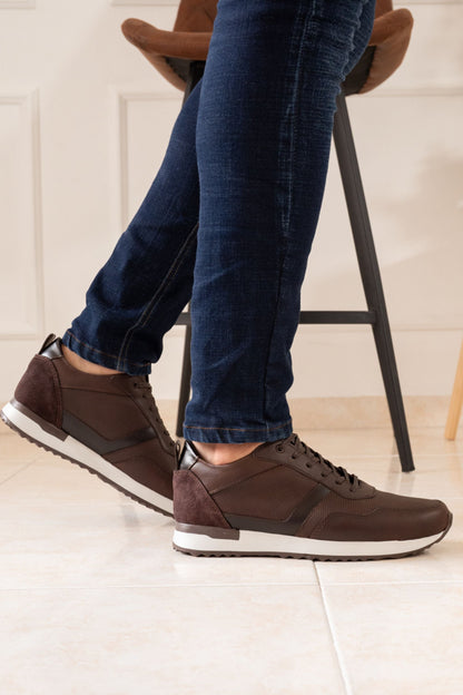 TENIS EN CUERO CAFÉ PARA HOMBRE REF: b44 FLOWERS