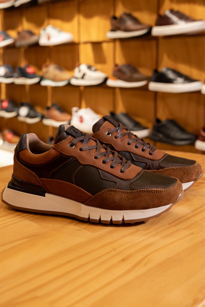 TENIS PARA HOMBRE EN CUERO COÑAC  REF: ROMA 2123