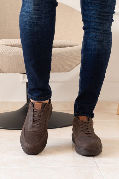 TENIS EN CUERO CAFÉ PARA HOMBRE REF: 3134 JUNG