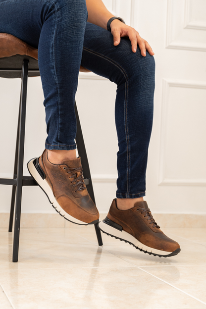 TENIS EN CUERO PARA HOMBRE COLOR HOJA SECA REF: BUGALA CLSS TRENTO