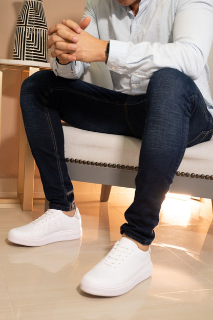 TENIS PARA HOMBRE EN CUERO BLANCO REF: LUCCA 3202