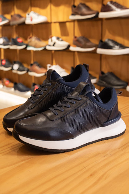 TENIS EN CUERO AZUL OSCURO PARA HOMBRE REF: FERRARA 3216