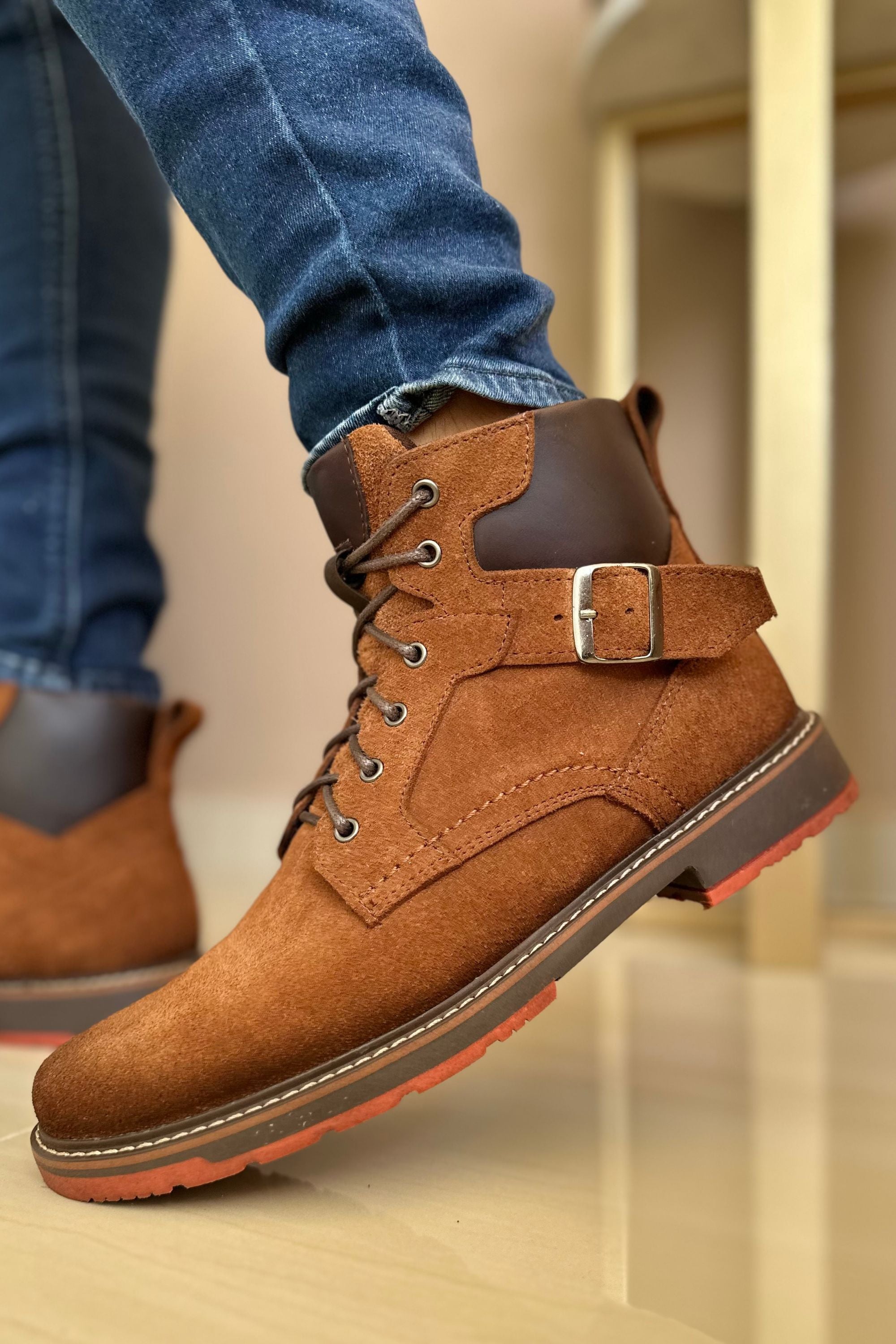 BOTAS PARA  HOMBRE EN CUERO CARNAZA  / DAVIDSON  MIEL FOGEADO REF: SORA MELCOCHA