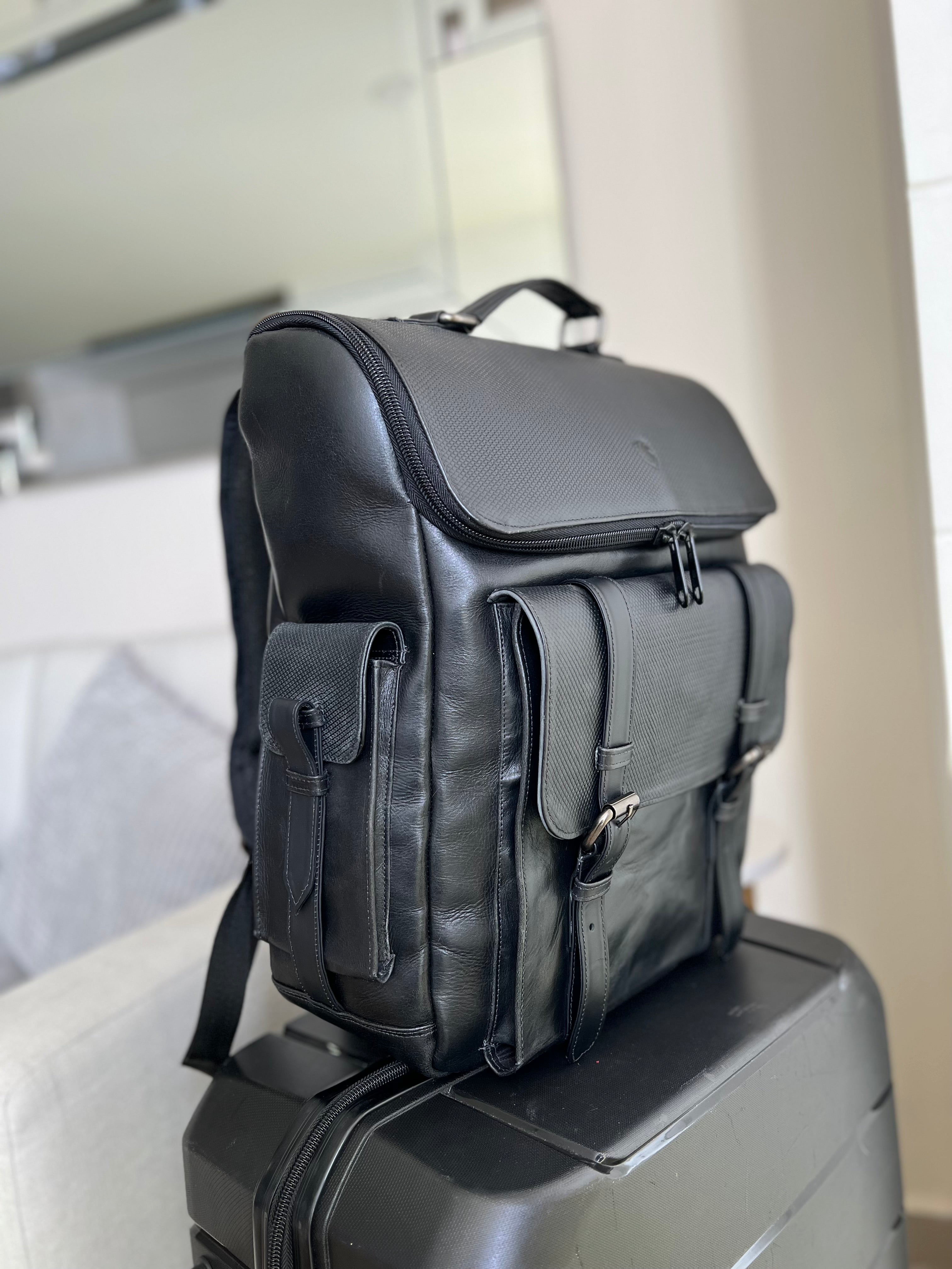 ADRIAN MULTIFUNCTIONAL BACKPACK IN BLACK LEATHER FOR MEN | LUXERO
