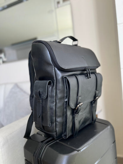 ADRIAN MULTIFUNCTIONAL BACKPACK IN BLACK LEATHER FOR MEN | LUXERO