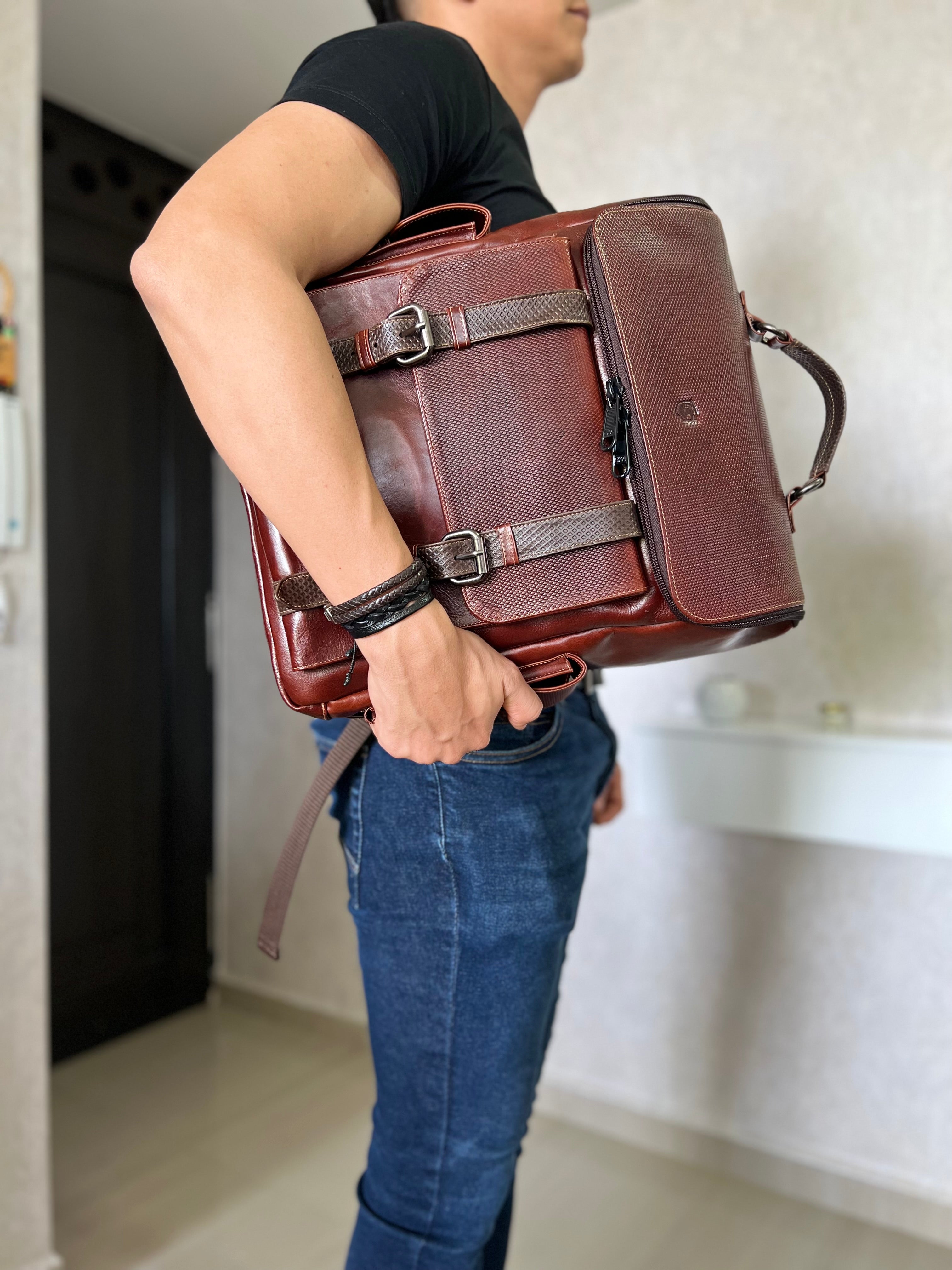 ADRIAN MULTIFUNCTIONAL BACKPACK IN COGNAC LEATHER FOR MEN | LUXERO